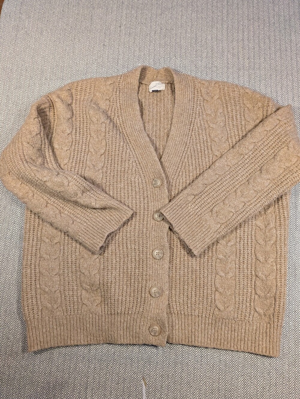 Beige Cable Knit Button-Front Women’s Cardigan Sweater (Size XXL) Grandpa Cabin